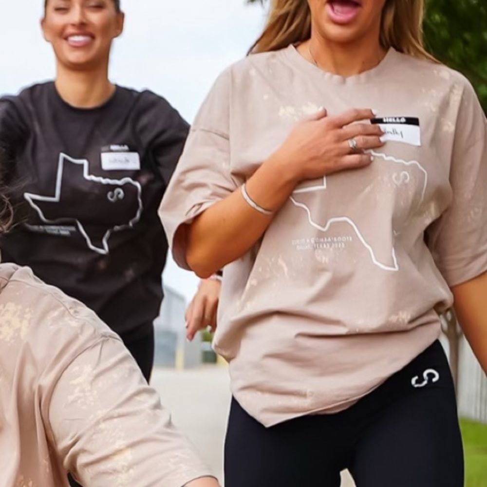 Women's Beige Graphic Short Sleeve Tee